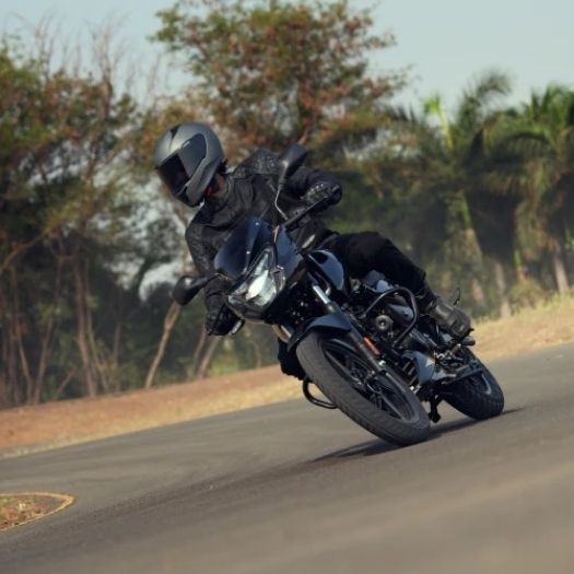 Pulsar 180